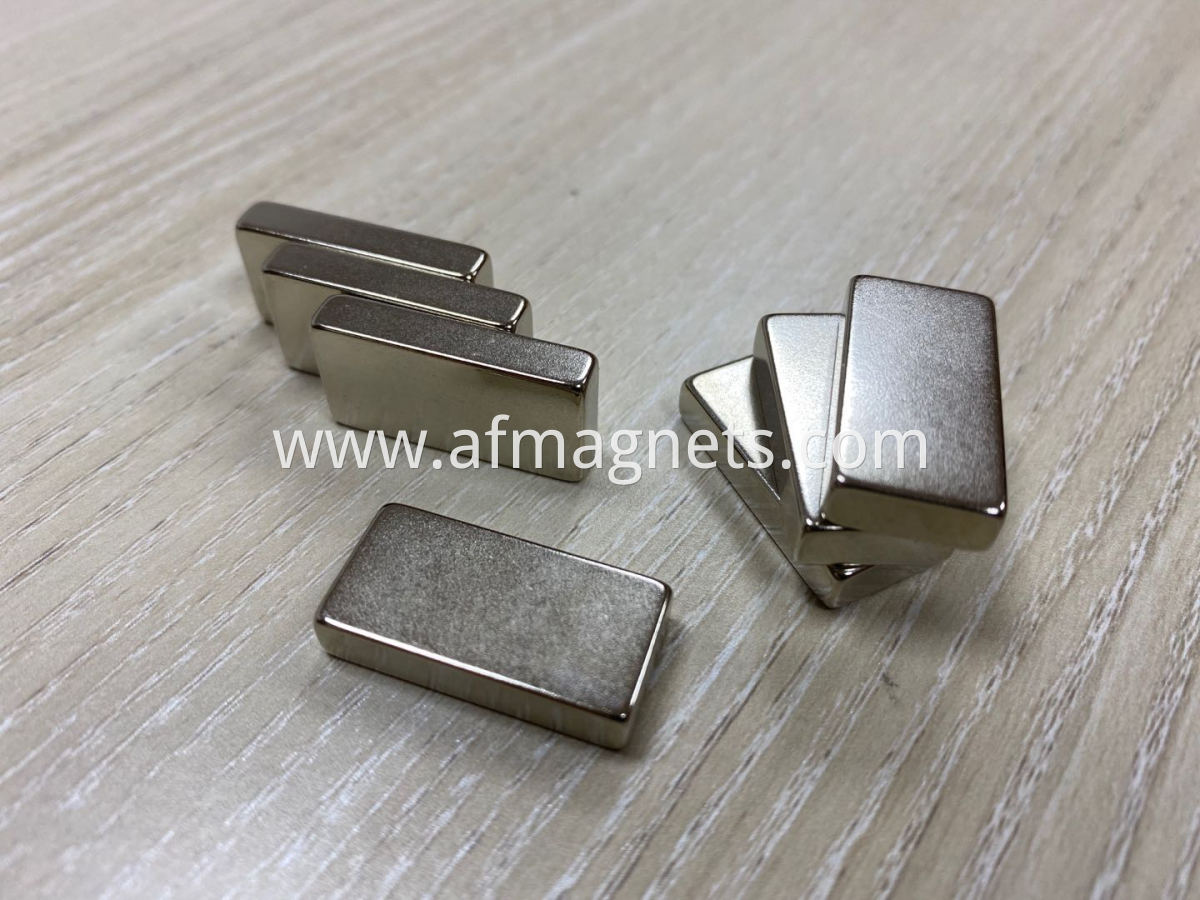 Really Strong Neodymium block magnets